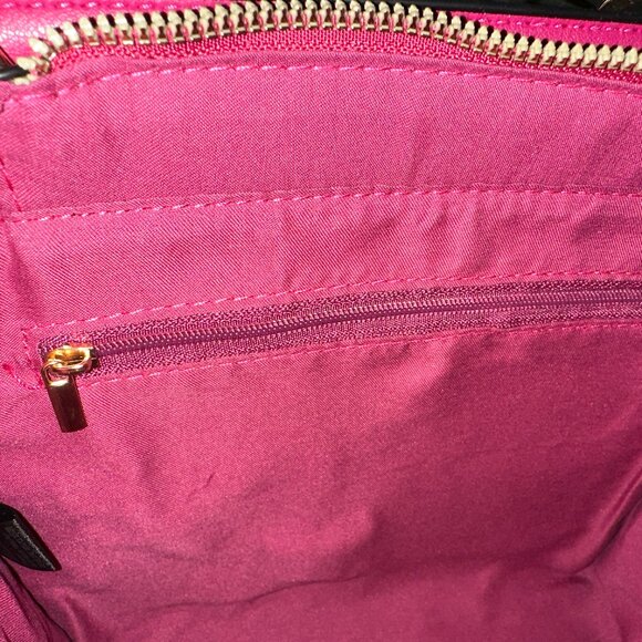 MALIBU SKYE Vegan Leather Fuchsia Pink Bag - Picture 7 of 9